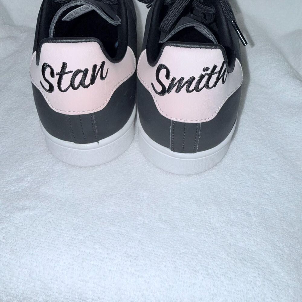 Adidas Stan Smith Women's Pink and Black Sneakers Sz. 8.5 | Athleisure
